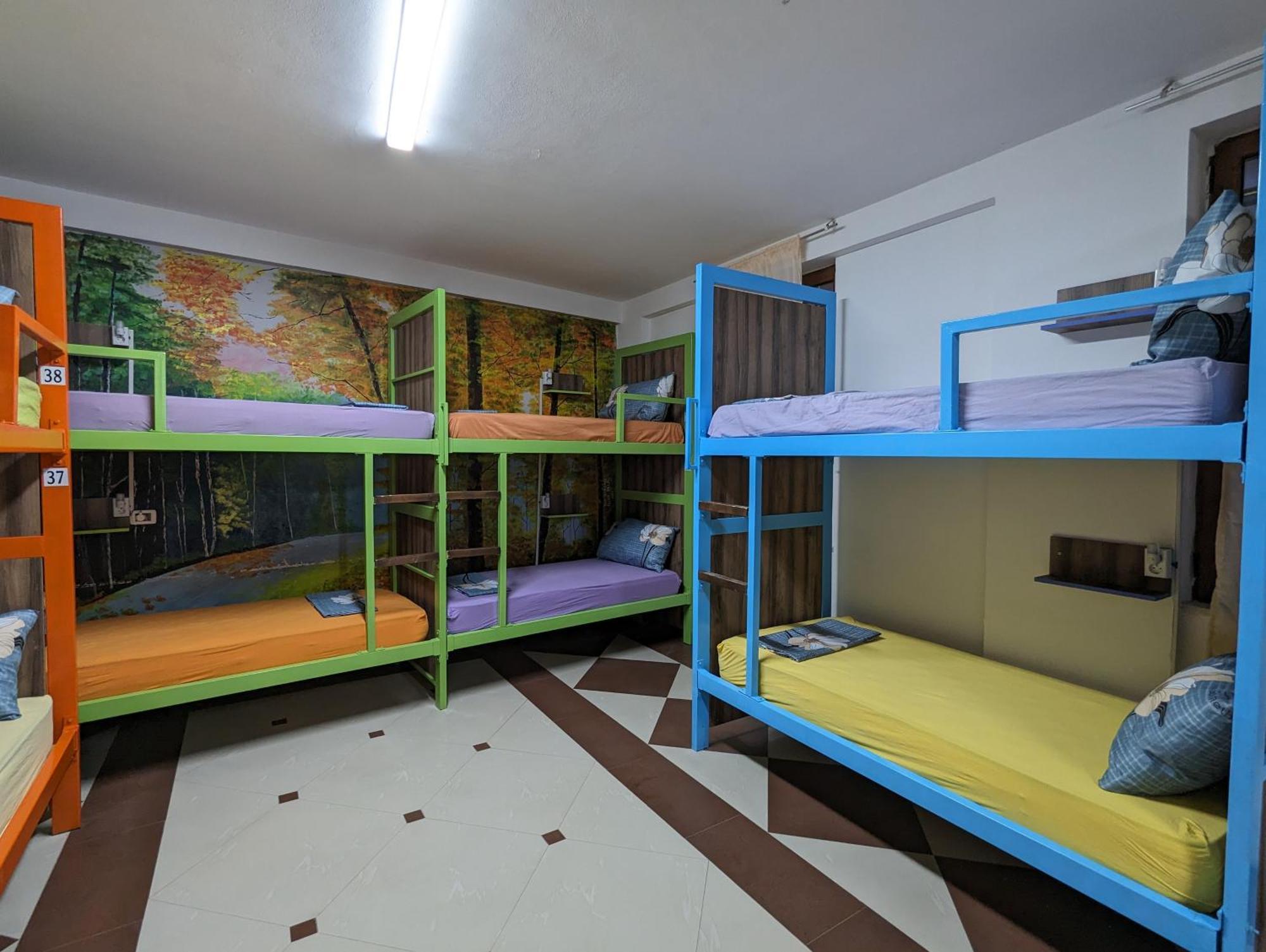 Tias Hostel Shkoder Ngoại thất bức ảnh