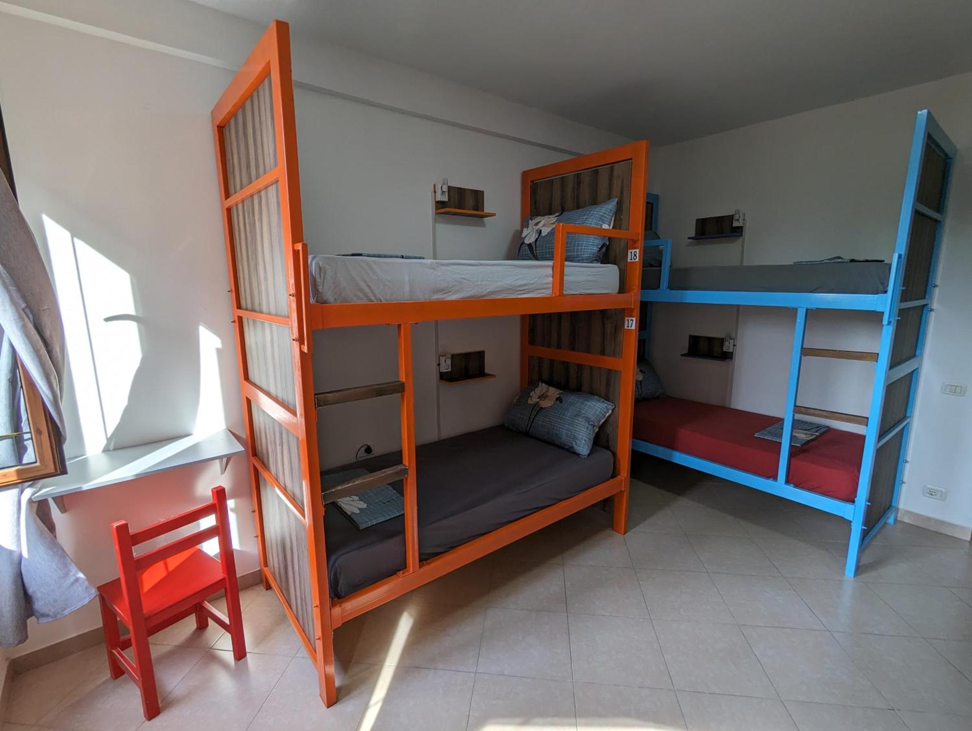Tias Hostel Shkoder Ngoại thất bức ảnh