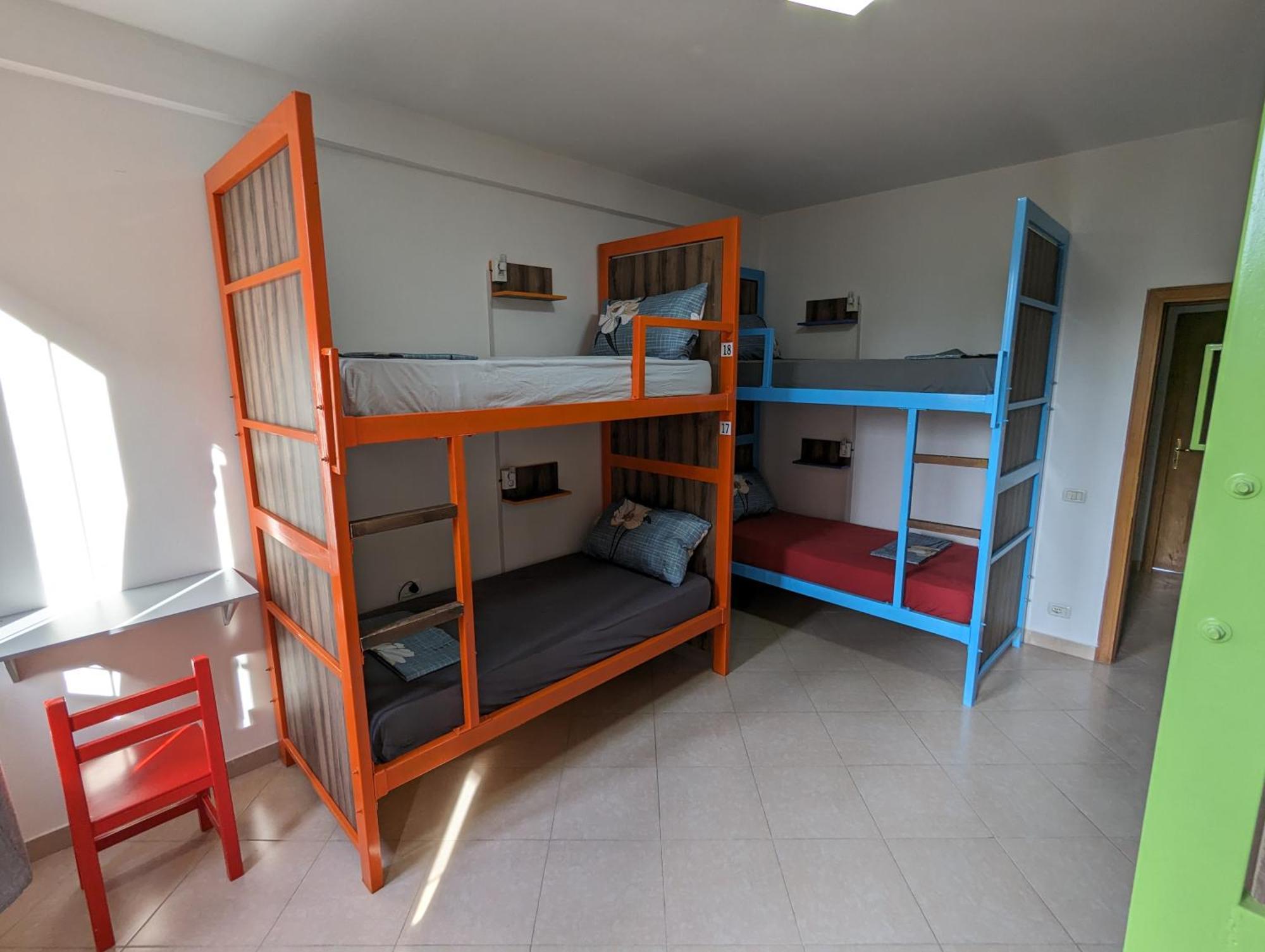 Tias Hostel Shkoder Ngoại thất bức ảnh